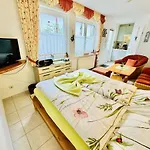 Haus Vier Freunde, Gabor Apartment *