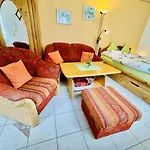 Apartment Haus Vier Freunde, Gabor *
