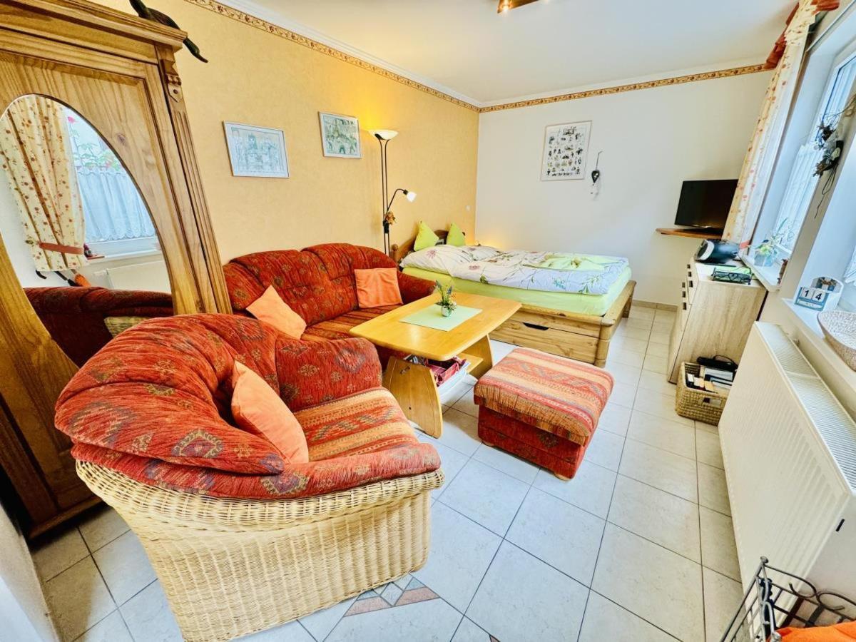 Haus Vier Freunde, Gabor Rostock